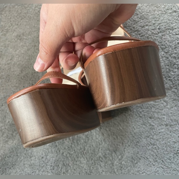 NWOT Jessica Simpson Saveria Brown Pleather Chunky Myscene Platform Heels Size10 - Picture 4 of 7